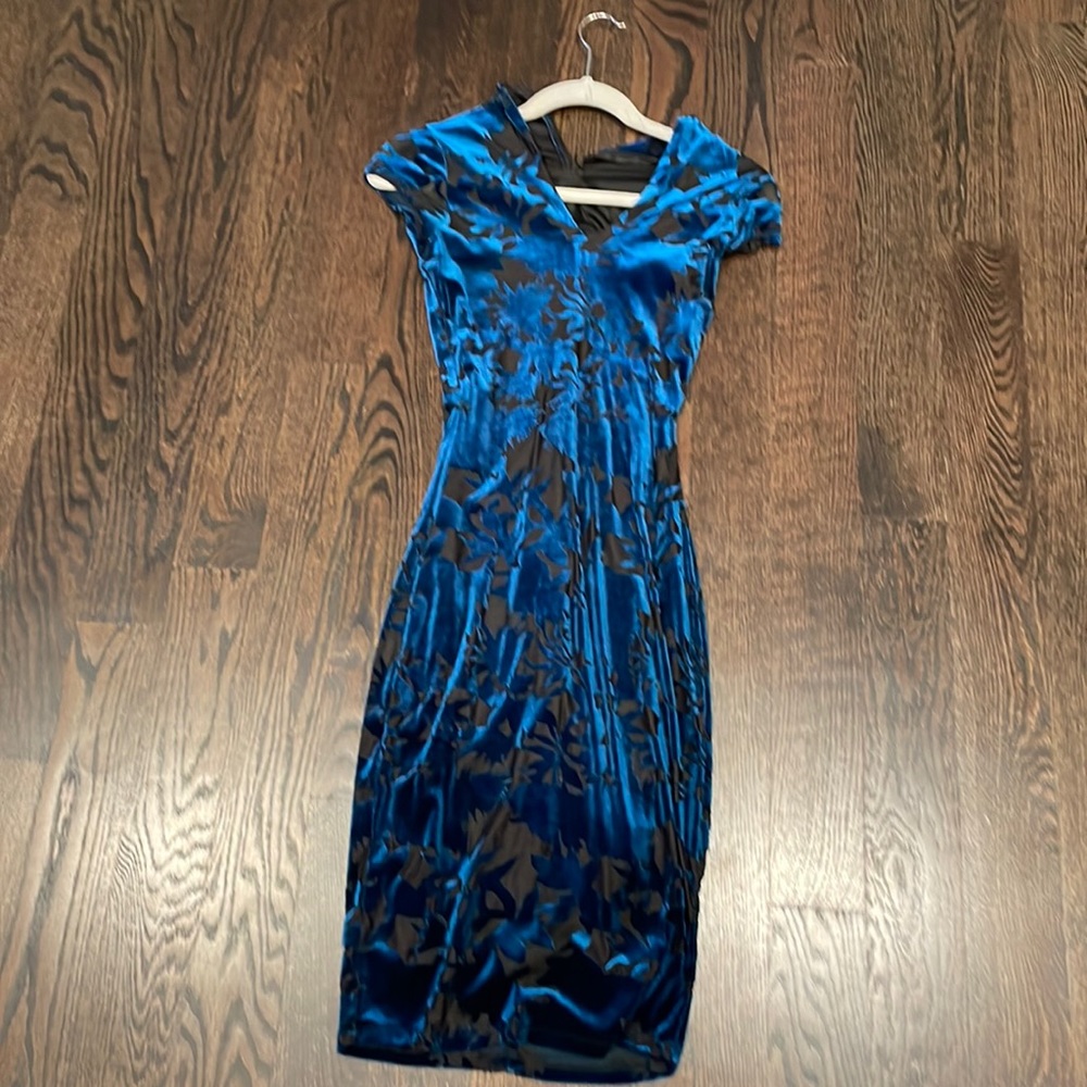 Asian style velvet fitted pencil dress